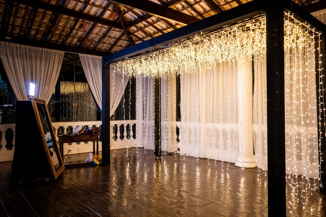 Várias possibilidades de decoração nos espaços fornecidos pelo Recanto Santa Rita | Foto por Adriano Alves Fotografia