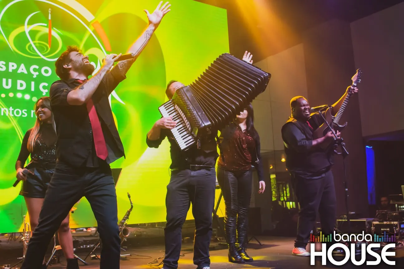 banda-house-recanto-(4)-divulg-casamentos-dolcemorumbi